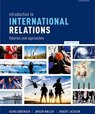 Introduction to International Relations. Foto: Oxford University Press